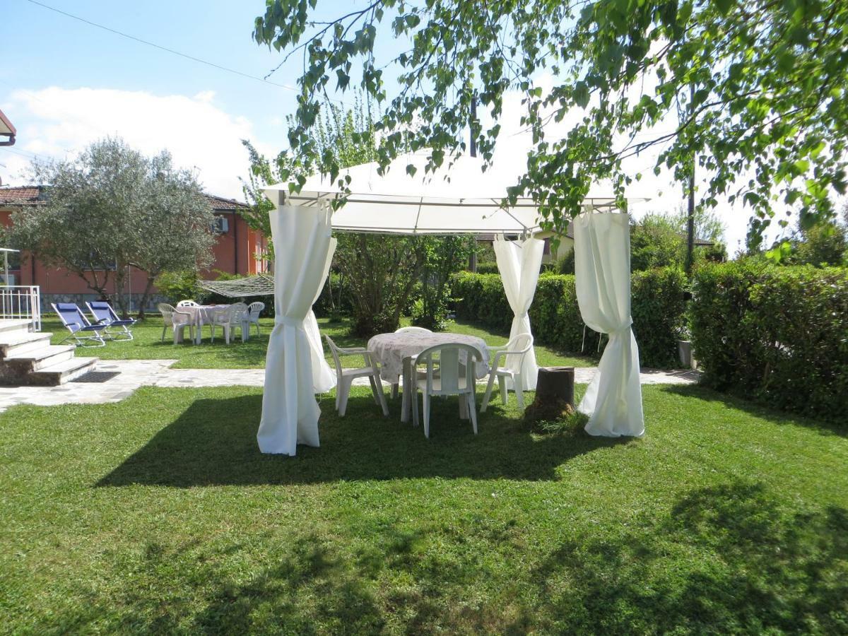 Bed and Breakfast La Mimosa Chic Pietrasanta Zewnętrze zdjęcie